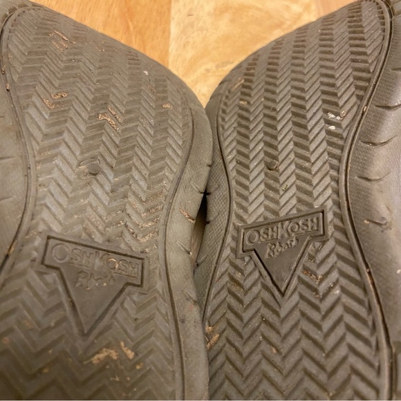 OshKosh B’gosh Pumba 2- B Blue and Orange Slip On Hook and Loop Shoes. - Picture 5 of 6